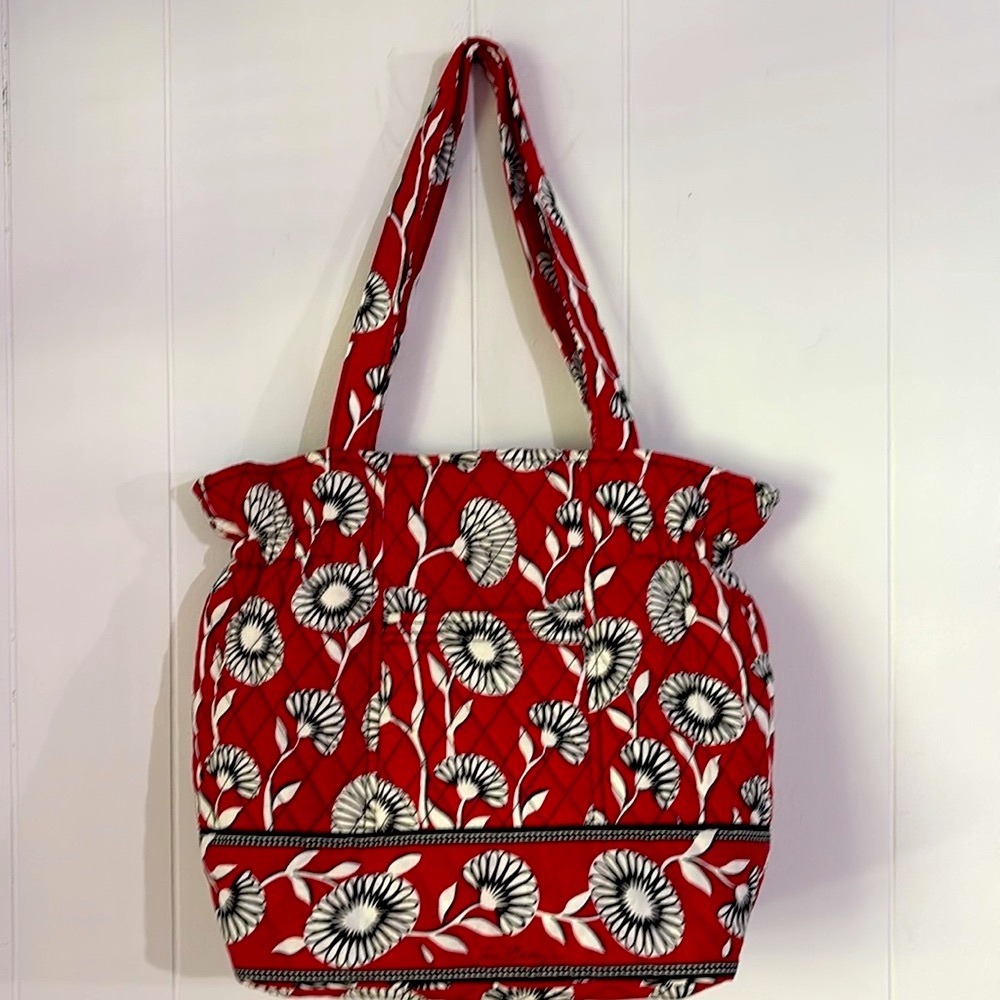 Vera Bradley Women’s Retired Deco Daisy Cinch Large Tote Shoulder Bag NWOT‎